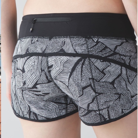 Lululemon Speed Shorts - Picture 4 of 8
